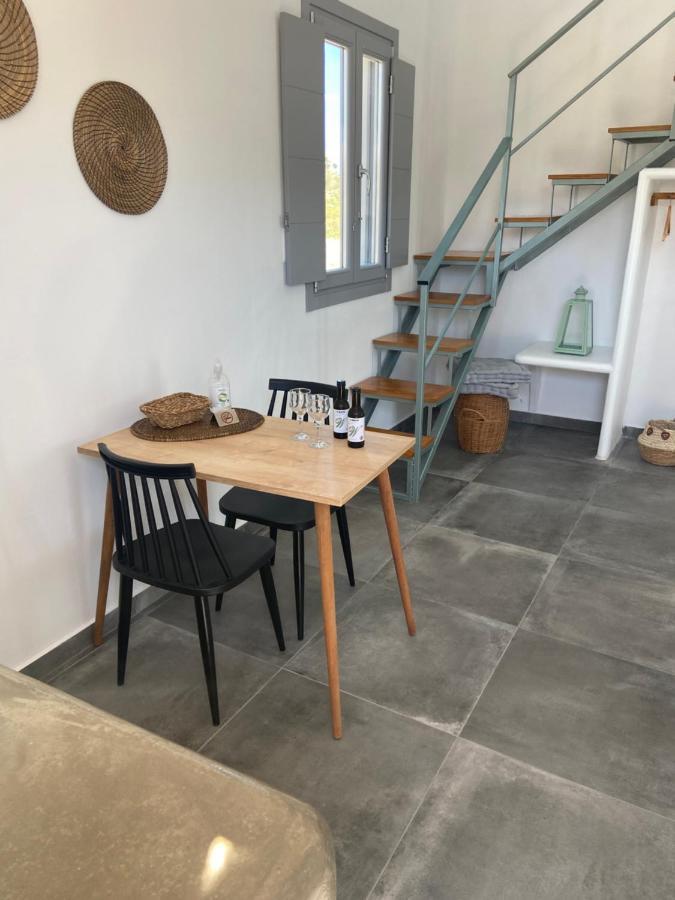 Aeron Suites Éxo Goniá Buitenkant foto