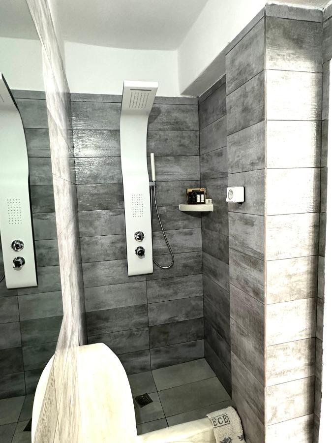 Aeron Suites Éxo Goniá Buitenkant foto